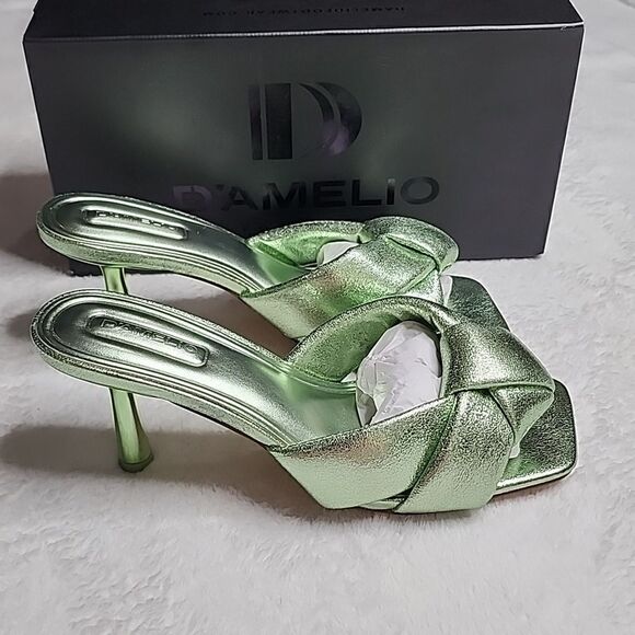 NIB D'AMELIO LEENOA SANDAL Size 8.5 Color: METALLIC PISTACHIO - Picture 3 of 10